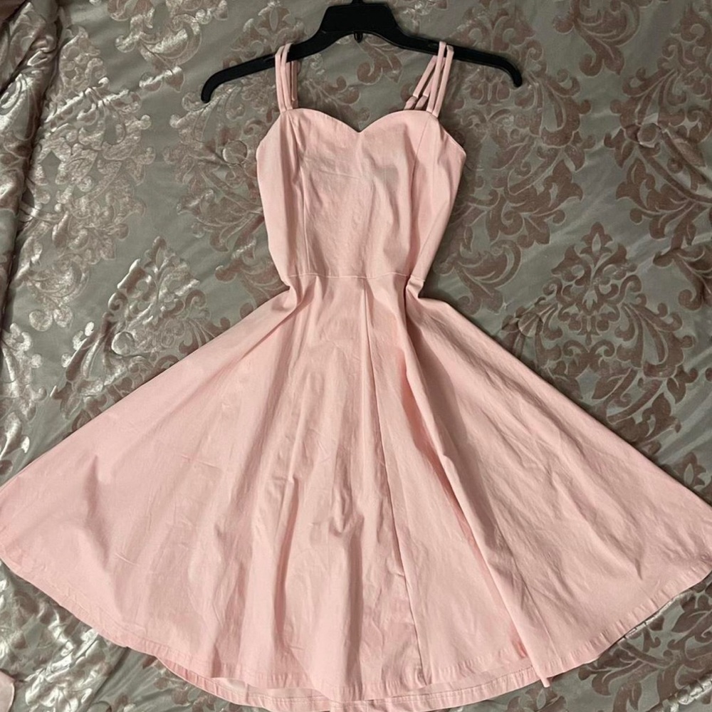 Vintage baby pink sweetheart neckline cocktail dress